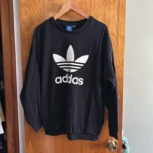 Adidas crew neck